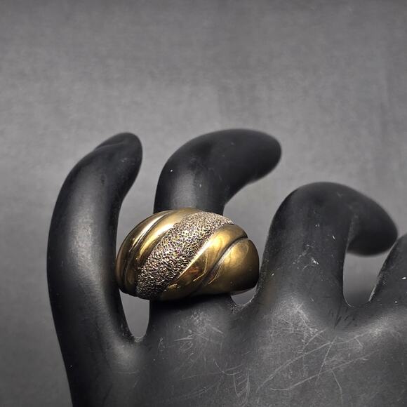 UTC 925 Italy Gold Tone Sterling Silver Ring Textured Ribbed Size 9 - Picture 8 of 10